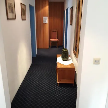 Brucker Gastehaus 퓌어스텐펠트브루크